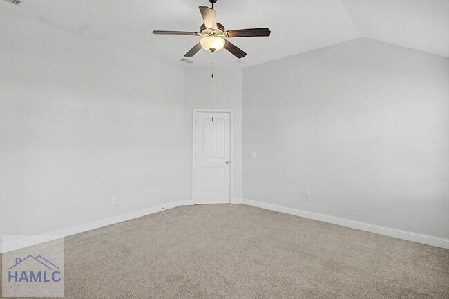 Building Photo - 157 Hamlet Ct