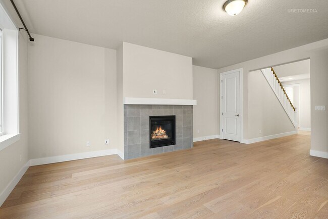 Building Photo - 11678 NW Kearney St