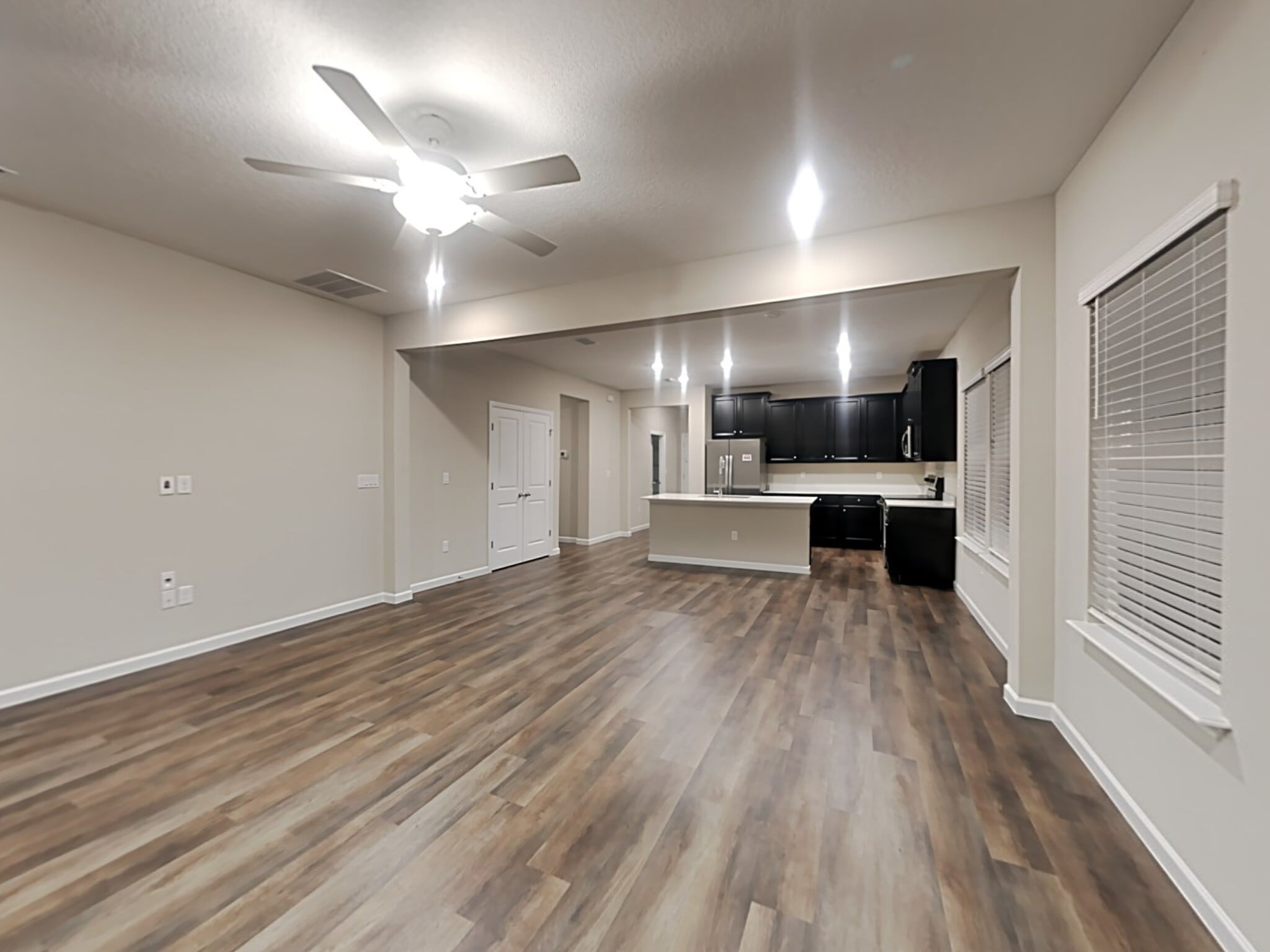 Building Photo - 111 Hemlock Point