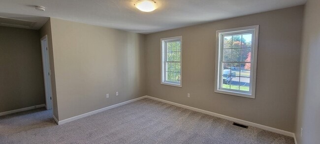 Building Photo - 53 Gatsby Dr