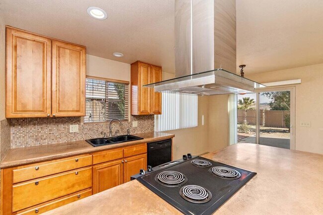 Building Photo - 49434 Mojave Dr