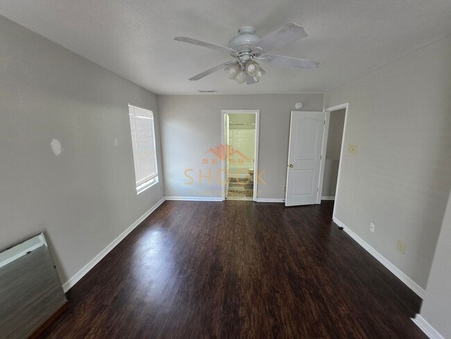Building Photo - 3BR/2BA HOME IN LAFAYETTE'S SOUTH SIDE