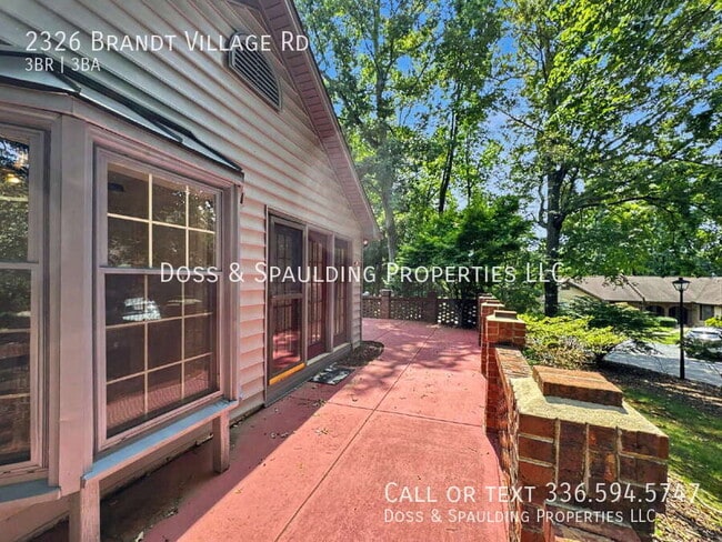 Building Photo - 2326 Brandt Village
