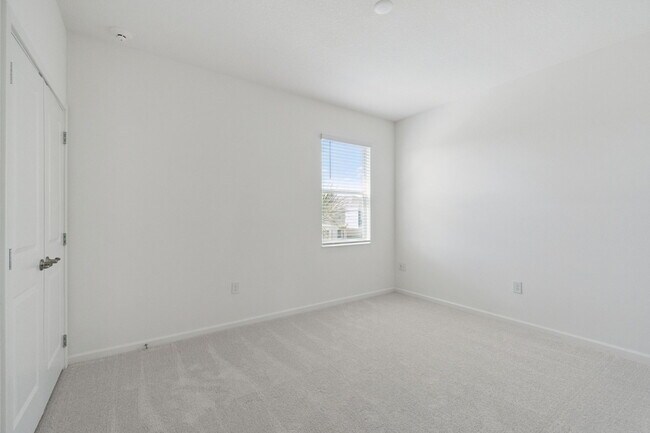 Building Photo - 4483 Monado Dr