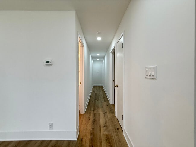 Building Photo - 14916 Langley Ave