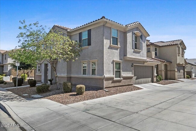 Building Photo - 1317 N Balboa