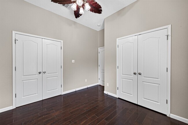 Building Photo - 1103 Parkhaven Ln
