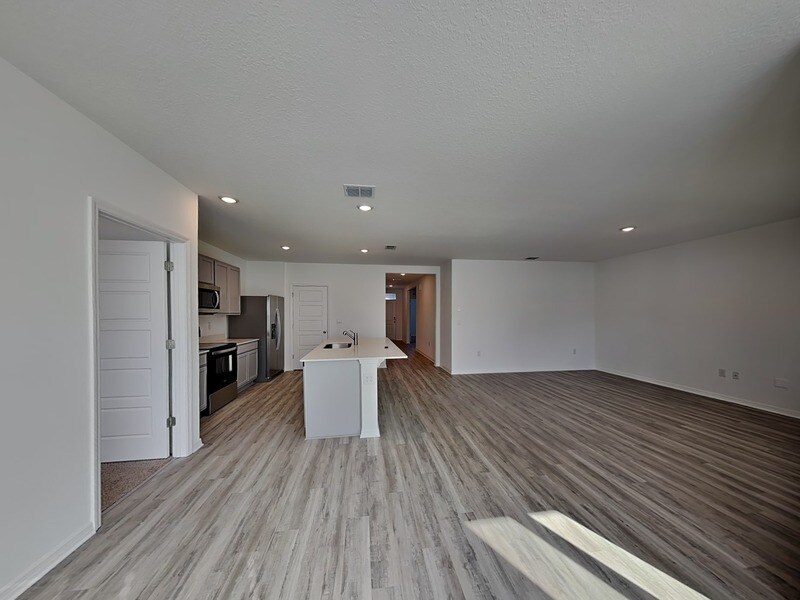 Building Photo - 3515 Nettle Loop