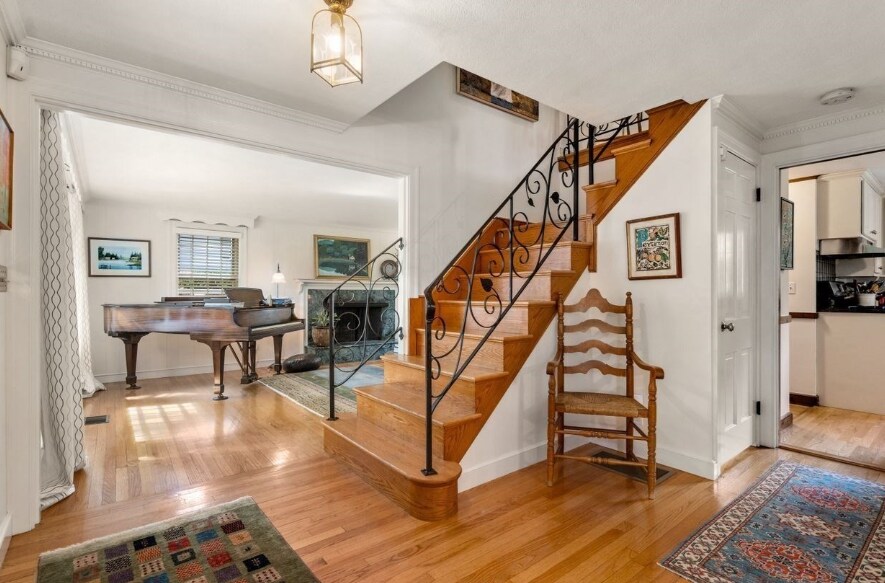 Building Photo - 11 Nantucket Rd