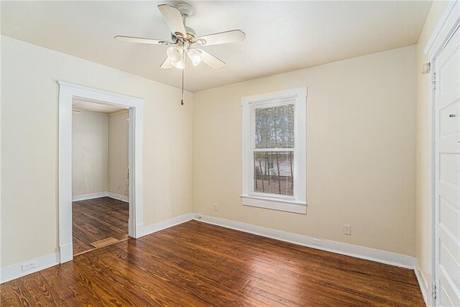 Building Photo - 3110 Rockbridge Rd SW