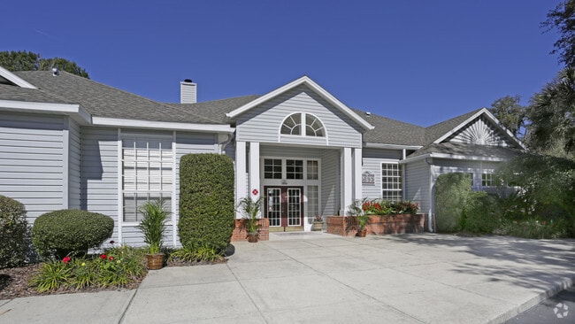 Building Photo - Huntington Lakes Apartments