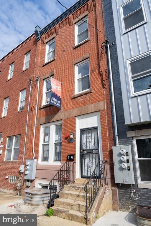 Building Photo - 1715 W Berks St