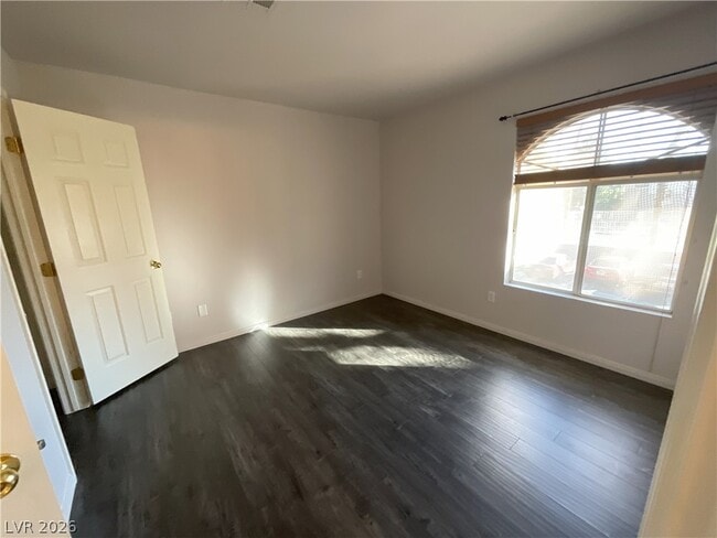 Building Photo - 509 Amber Sunset St