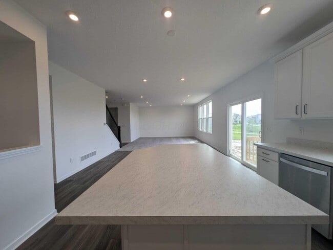 Building Photo - 832 Callaway Ln