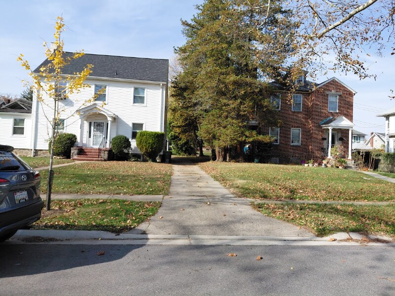 Building Photo - 3508 Grantley Rd