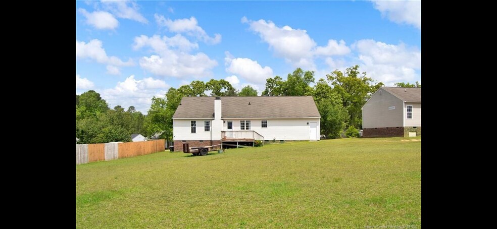 Building Photo - 885 Ridge Rd