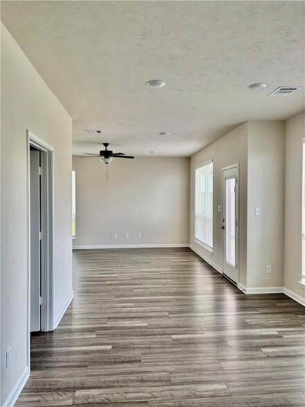 Building Photo - 4777 Native Tree Ln