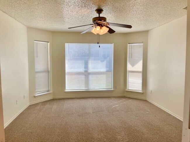 Building Photo - Nice Single Story Home in Crowley