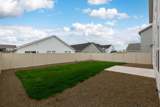 Building Photo - 6658 W Aileron St