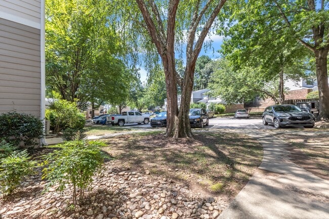 Building Photo - 7731 Falcon Rest Cir
