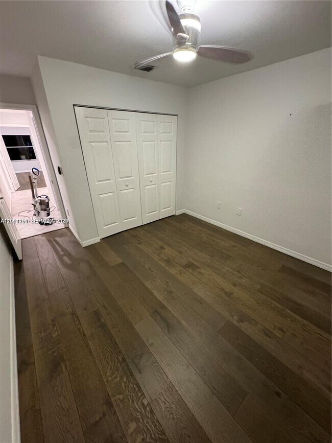 Building Photo - 8965 SW 59th Ct