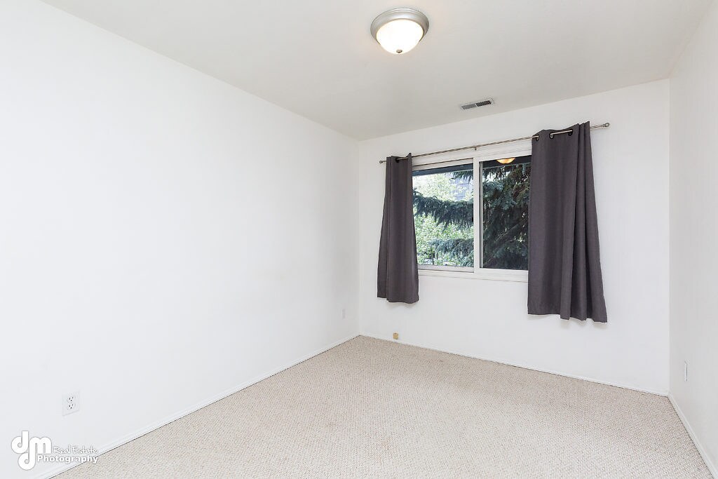 Second bedroom - 4240 Folker St, #B202