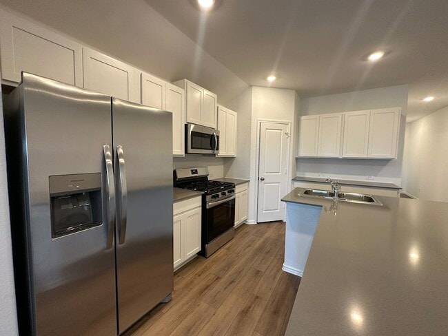 Building Photo - 1594 Marley