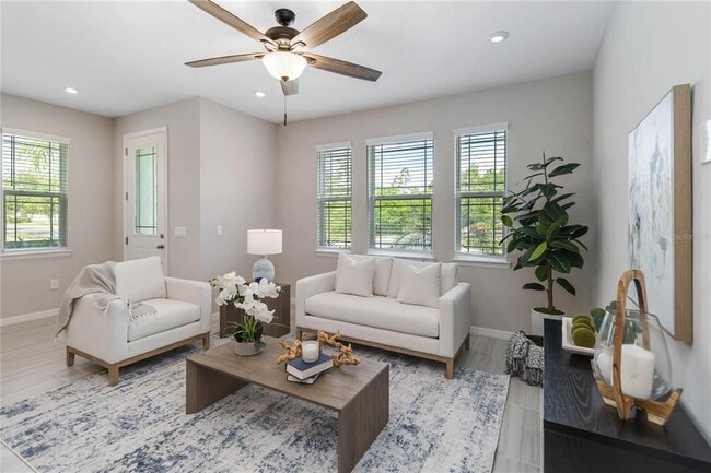 Building Photo - 9109 Legado Dr