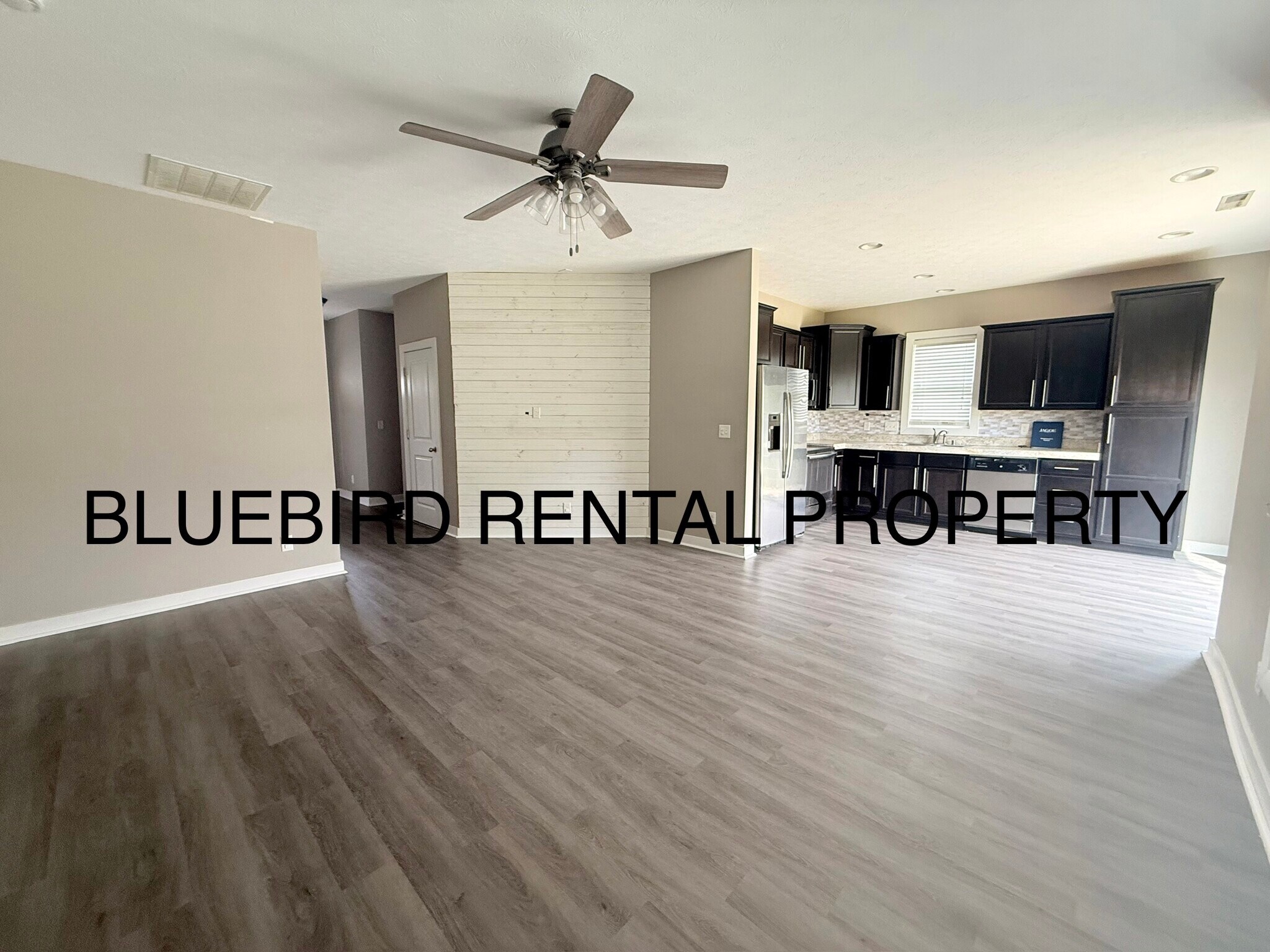 Building Photo - 6451 Autumn Valley Trce