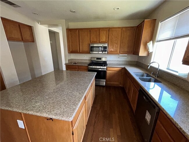 Building Photo - 31083 Manford Dr