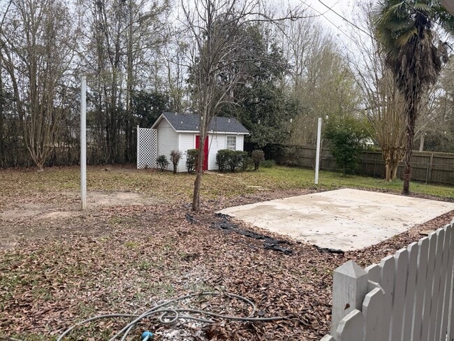 Building Photo - 1213 N 32nd Ave