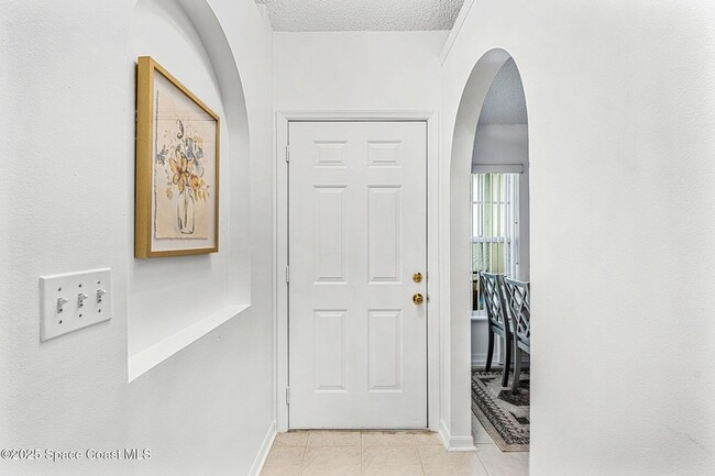 Building Photo - 1560 Vista Lake Cir