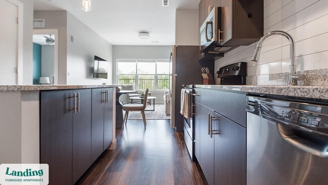 Building Photo - 1010 Enclave Blvd