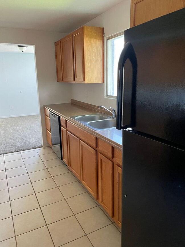 Building Photo - House for Rent!!