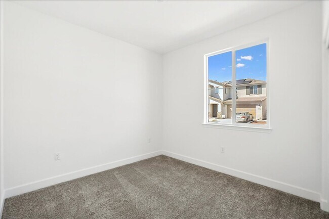 Building Photo - 7040 Nystrom Wy