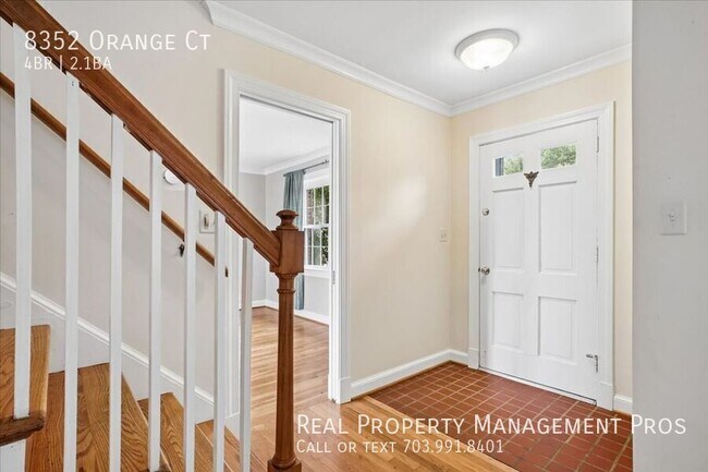 Building Photo - 8352 Orange Ct