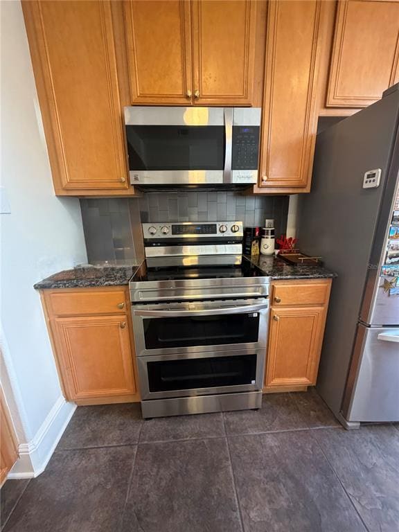 Building Photo - 1425 Chatfield Pl