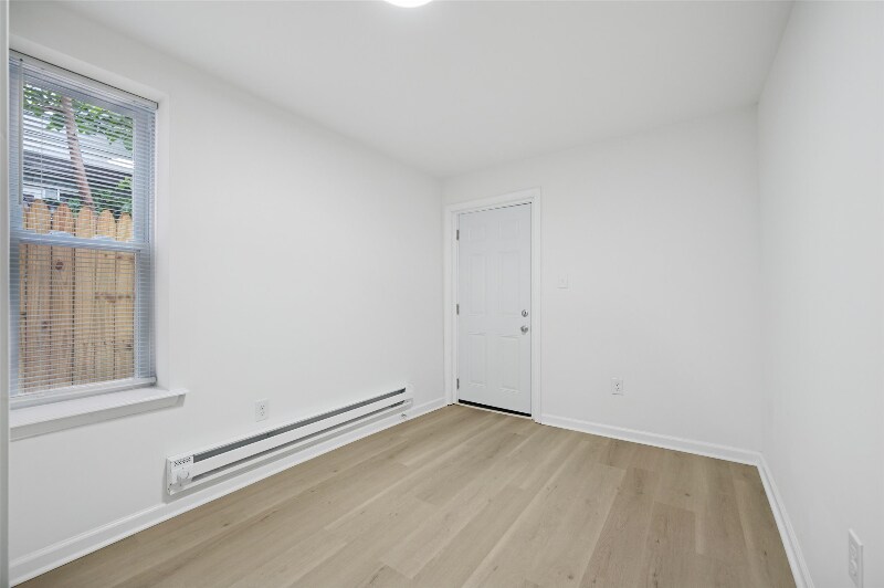 Building Photo - 888 N 46th St
