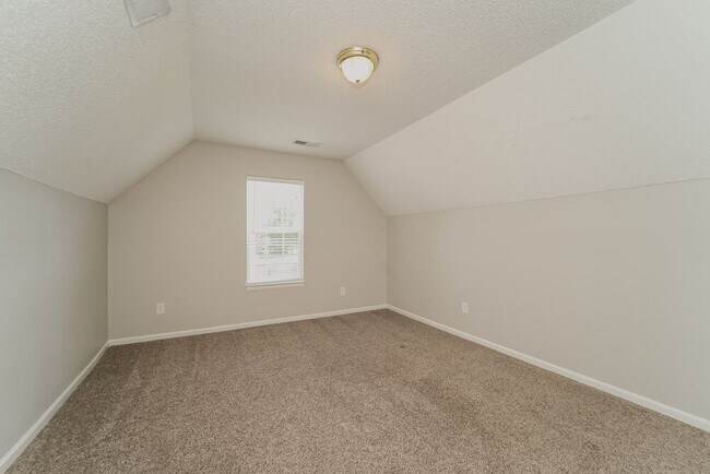 Building Photo - 9612 Ashlyn Elizabeth Ct