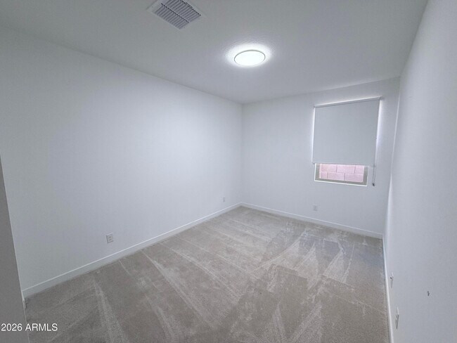 Building Photo - 4323 W Palace Sta Rd