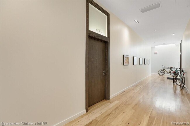 Building Photo - 1454 Townsend St