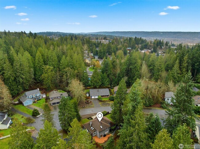 Building Photo - 3bd/2.25ba Duvall Home