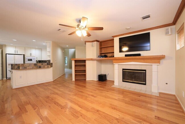Building Photo - 47 E Greywing Cir