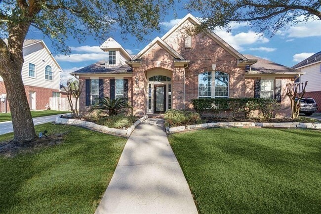 Building Photo - 214 Spring Lakes Haven