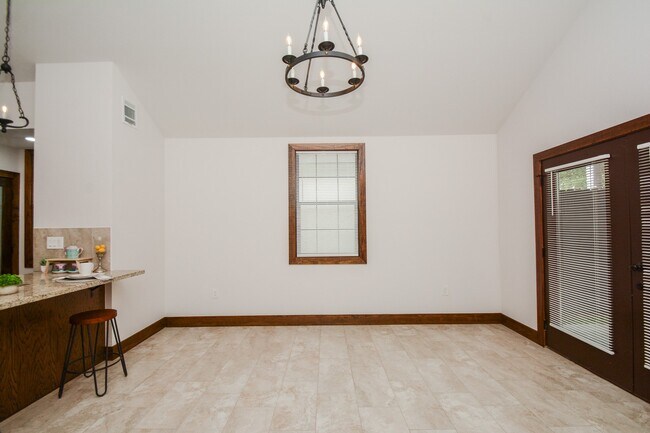 Building Photo - 29527 Turnbury Village Dr