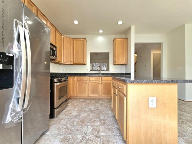 Building Photo - 15328 Elizabeth Burbage Loop