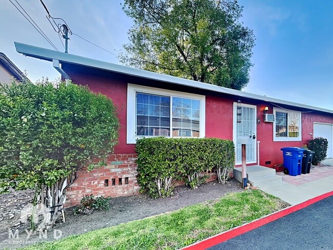 Building Photo - 1220 Detroit Ave