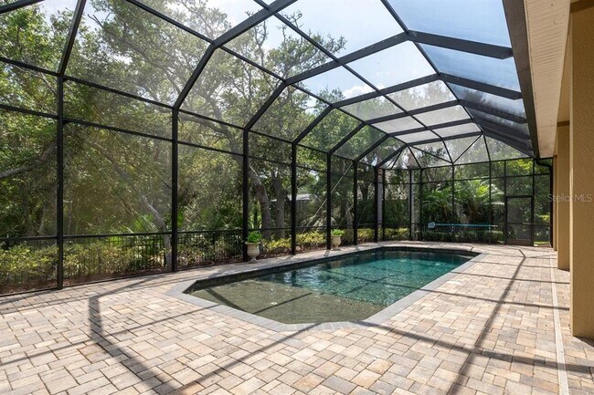 Building Photo - 7 Spanish Moss Ct