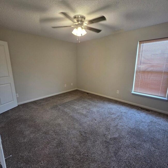 Building Photo - 18713 Woodruff St