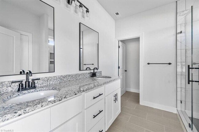 Building Photo - Beautiful New Construction 3 Bed 2.5 Bath For Rent